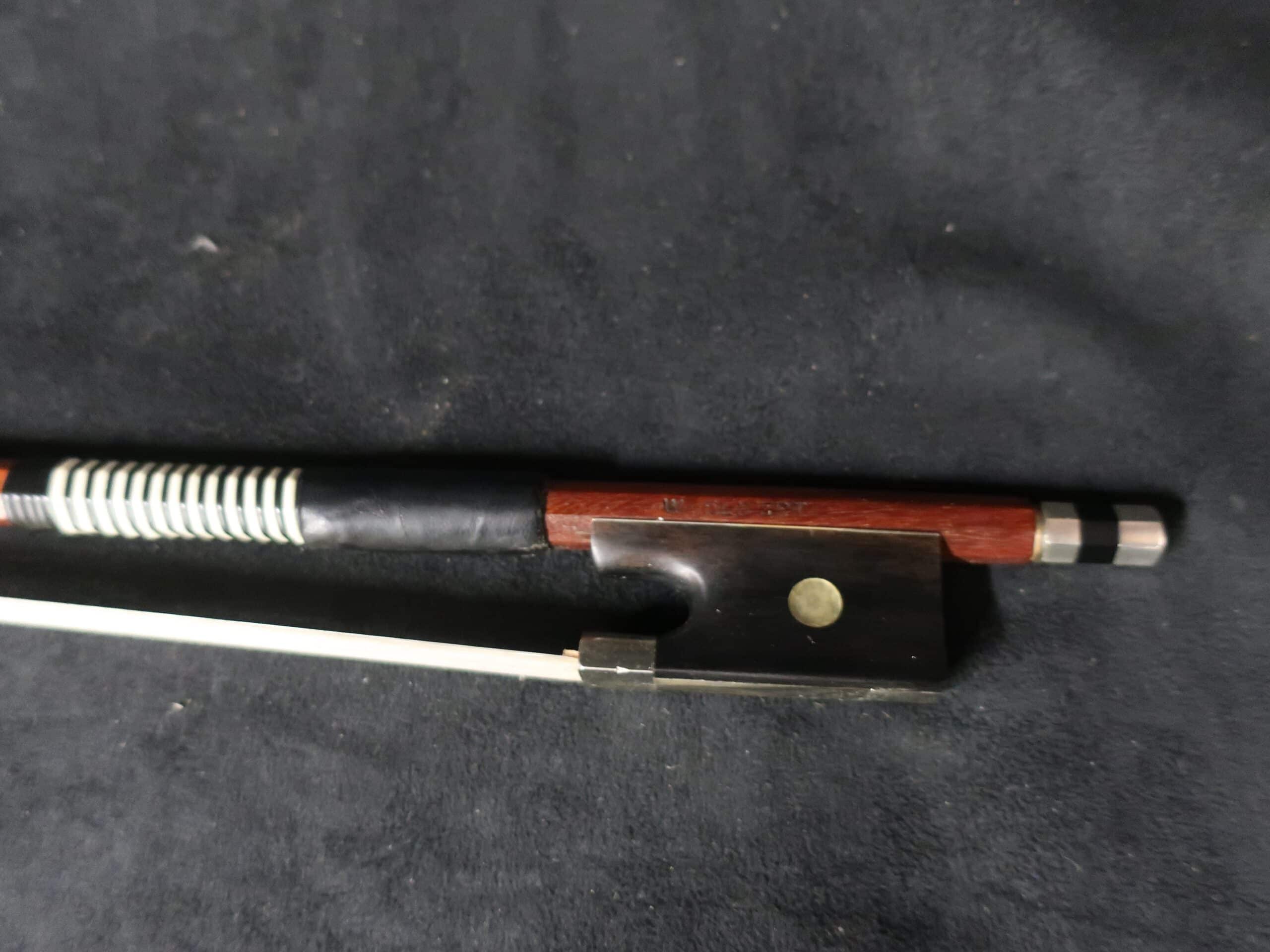 Archet violon adulte Allemand signé W Seifert 62 gr en pernambouc