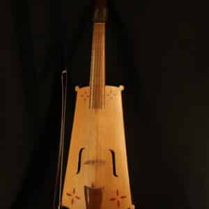 Viele 6 cordes années50 en housse cello et archet