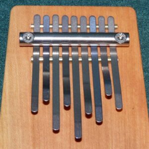 KALIMBA POCKET 9 NOTES LA MINEUR