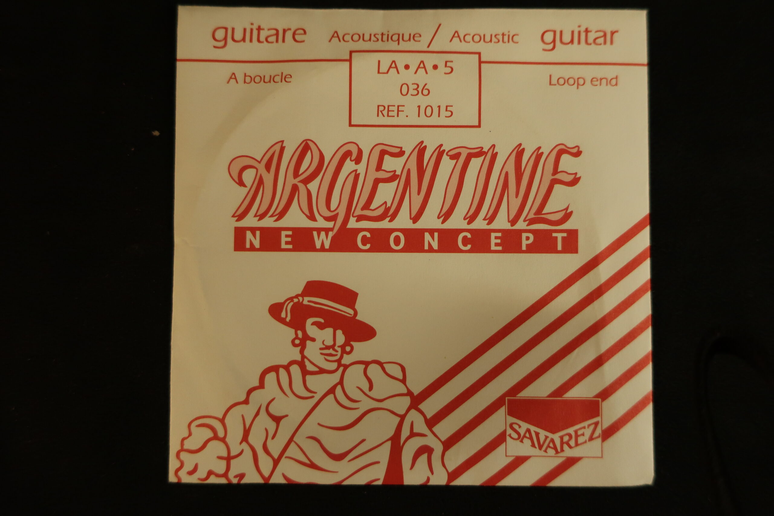 Corde_pour_Guitare_acoustique_-Argentine-_La-A5___boucle