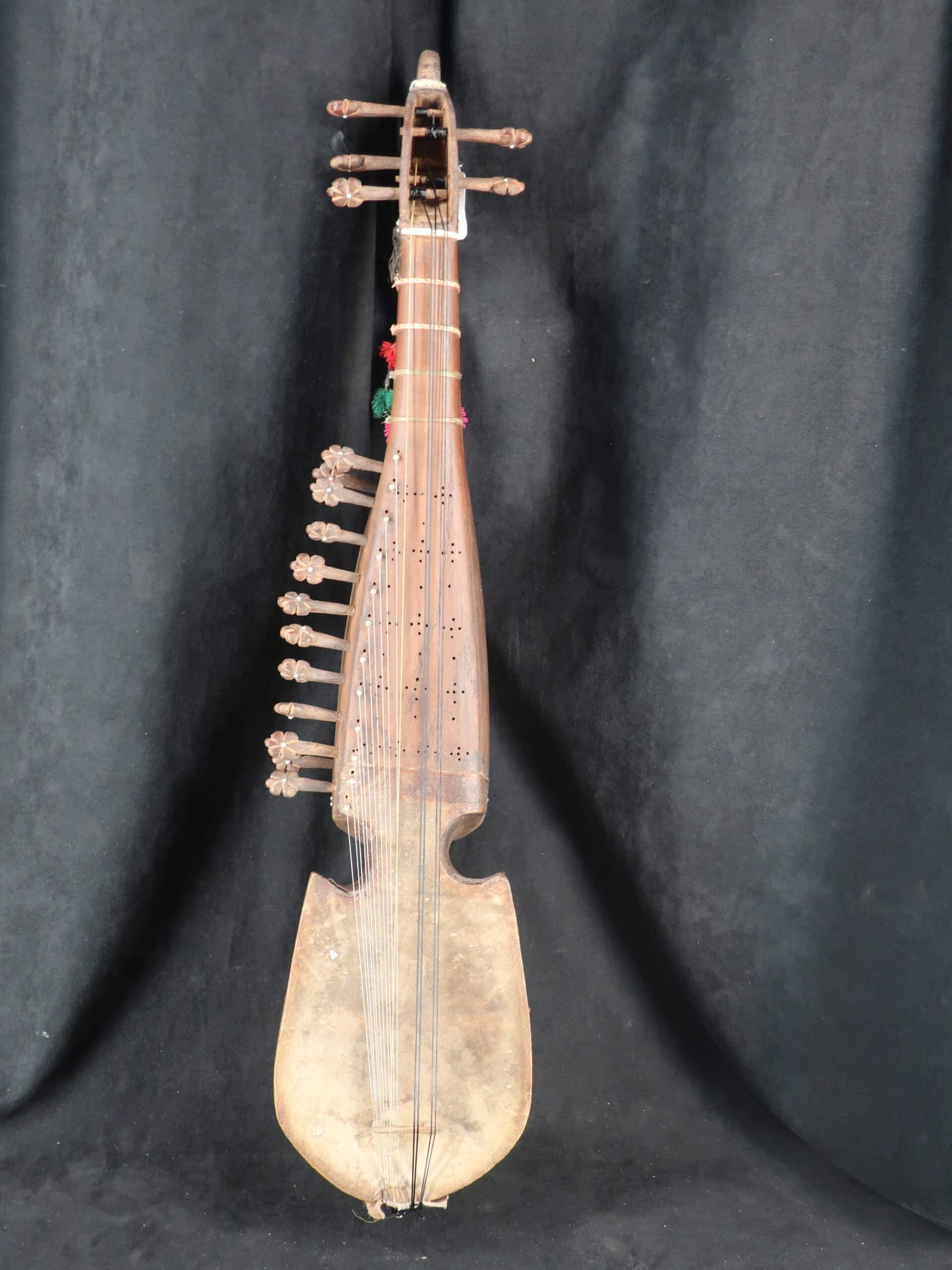 Rebab afghan fin XIXème en état de jeu