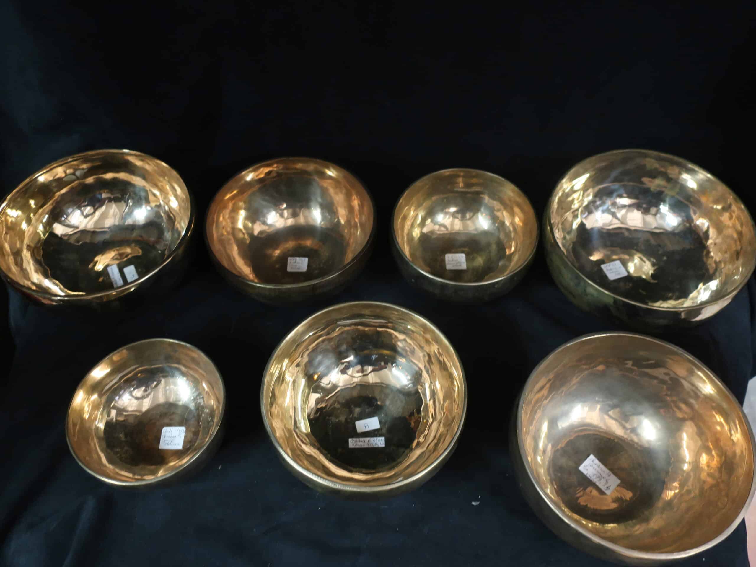 Set de 7 bols planétaires martelés de qualité